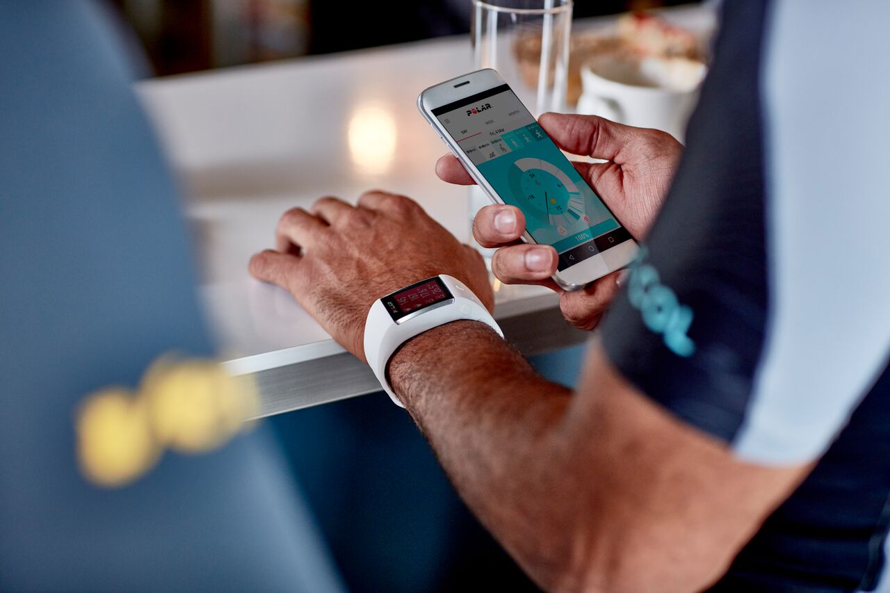 Apple гаджет для мониторинг вашей. гаджеты для здоровья. умный браслет. фитнес трекер. спортивные гаджеты.